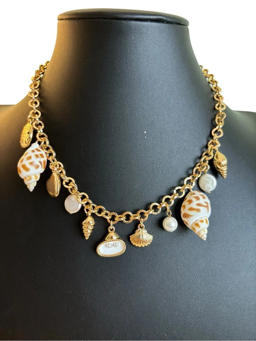 House of Harlow 1960 gold tone
